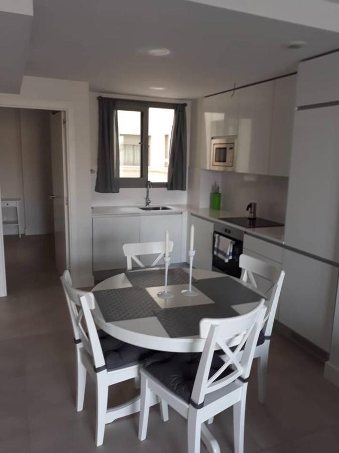 Apartamento En Primera Linea De Playa, Con Piscina Y Garaje En Torrox Costa 外观 照片